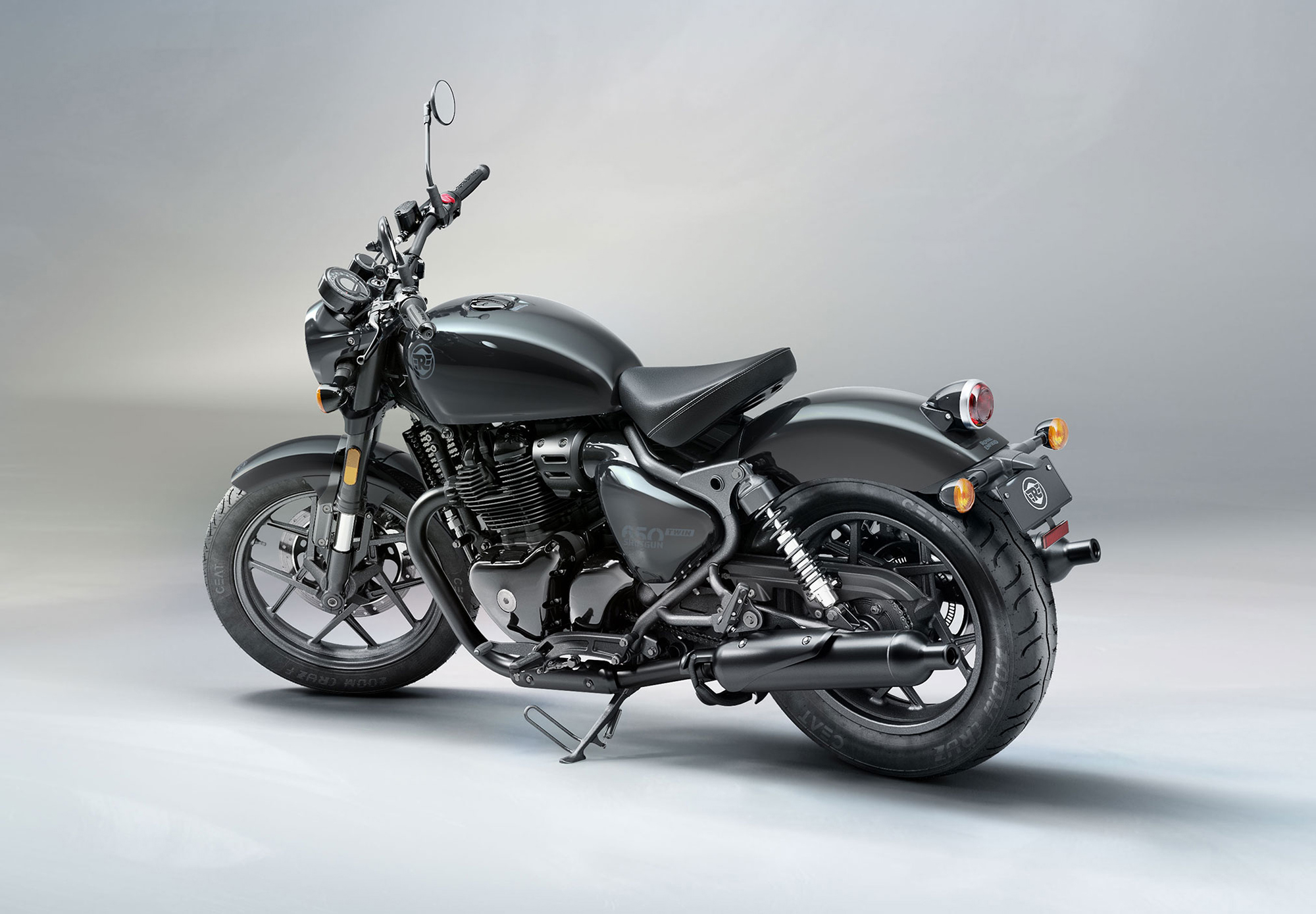 Et billede, der indeholder d�k, k�ret�j, hjul, motorcykel

Automatisk genereret beskrivelse