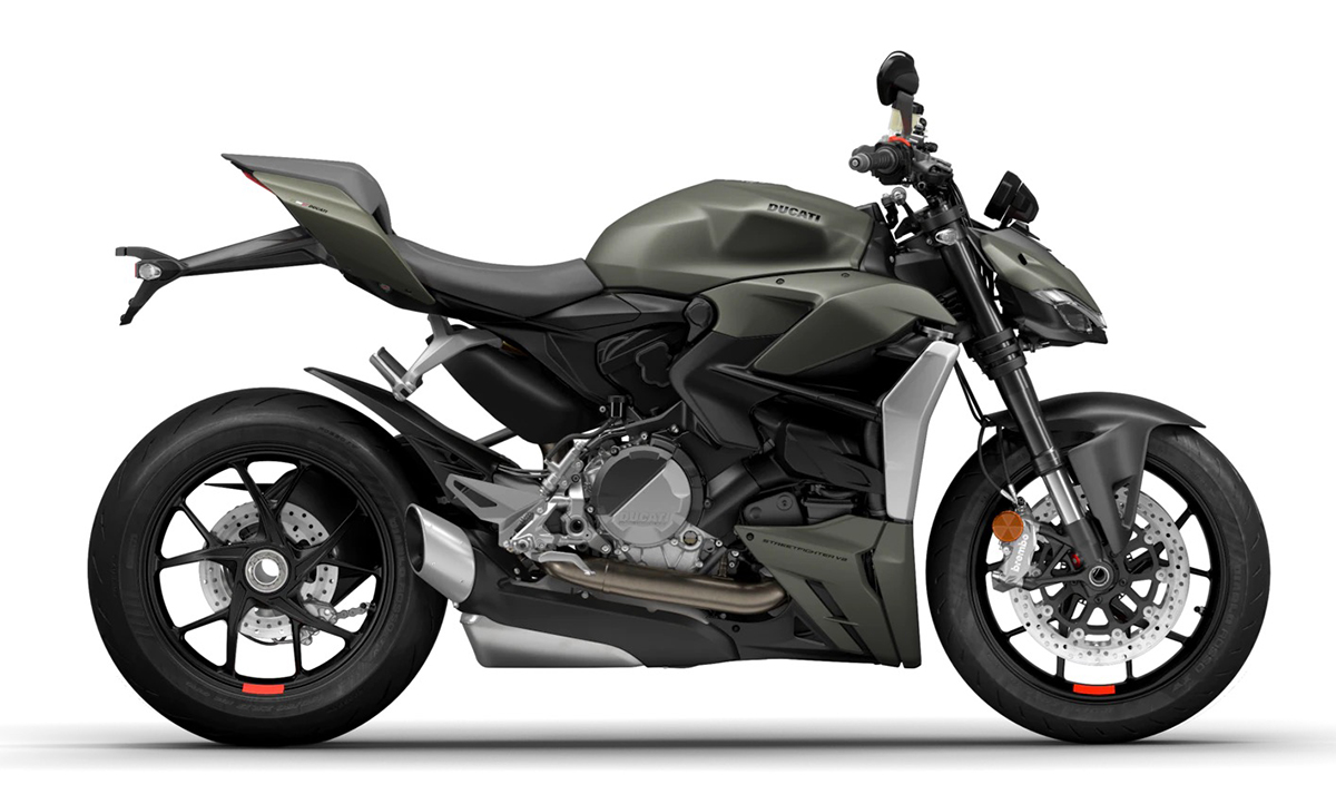 Et billede, der indeholder motorcykel, udendørs, parkeret, transport
Automatisk genereret beskrivelse