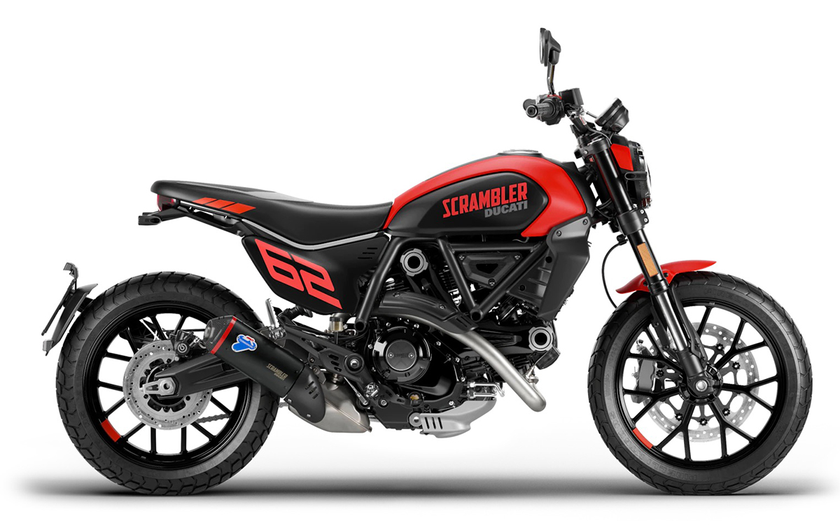 Et billede, der indeholder motorcykel, udendørs, parkeret, kantsten
Automatisk genereret beskrivelse