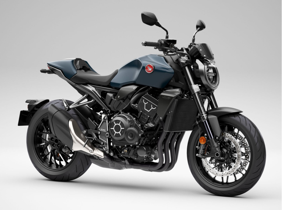 Et billede, der indeholder motorcykel, parkeret, sølv
Automatisk genereret beskrivelse