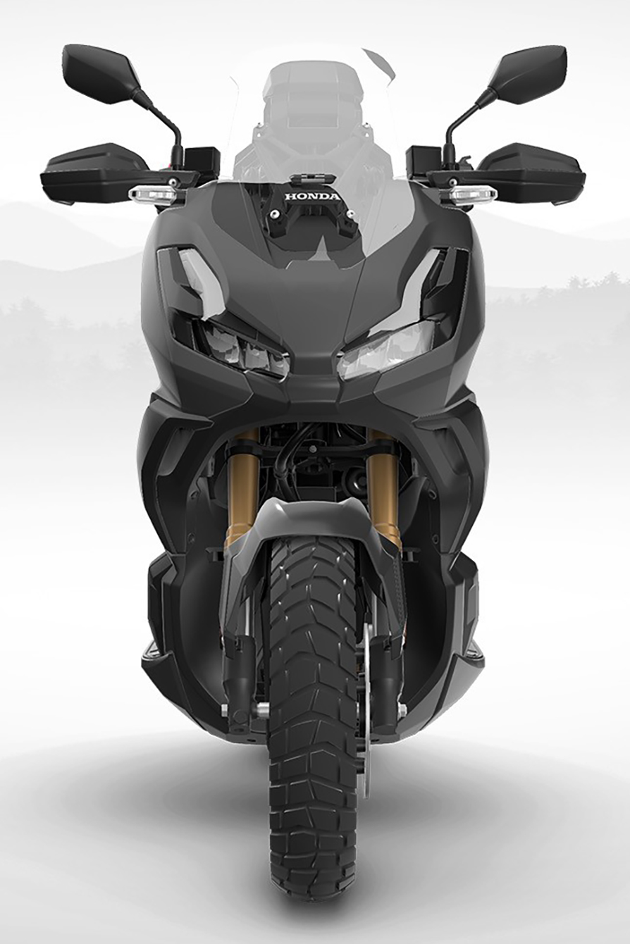 Et billede, der indeholder d�k, hjul, k�ret�j, Landk�ret�j

Automatisk genereret beskrivelse