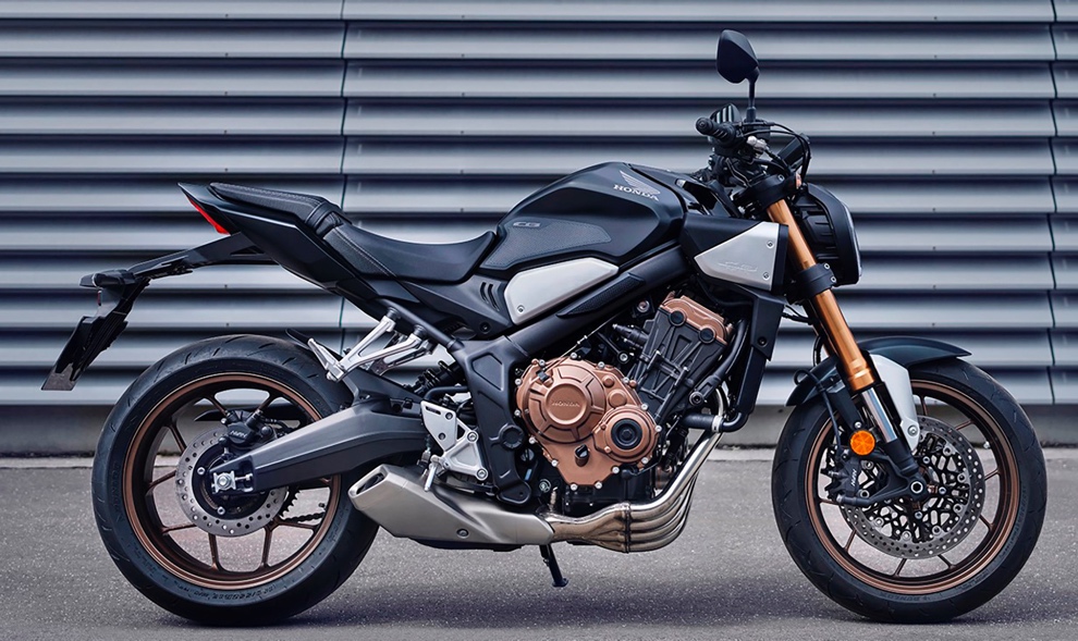 Et billede, der indeholder dk, motorcykel, hjul, kretj

Automatisk genereret beskrivelse