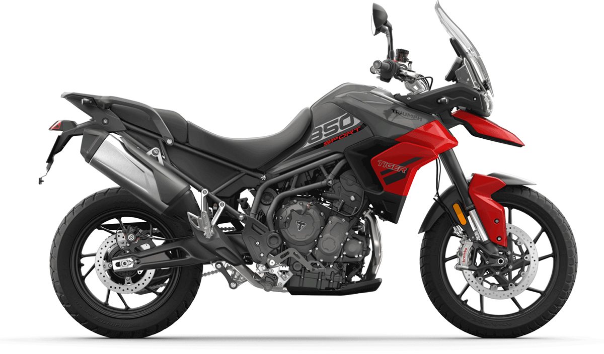 Et billede, der indeholder motorcykel, parkeret, udendørs, sort
Automatisk genereret beskrivelse