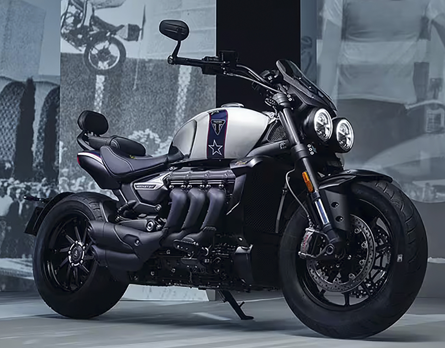 Et billede, der indeholder d�k, hjul, k�ret�j, Landk�ret�j

Indhold genereret af kunstig intelligens kan v�re forkert.