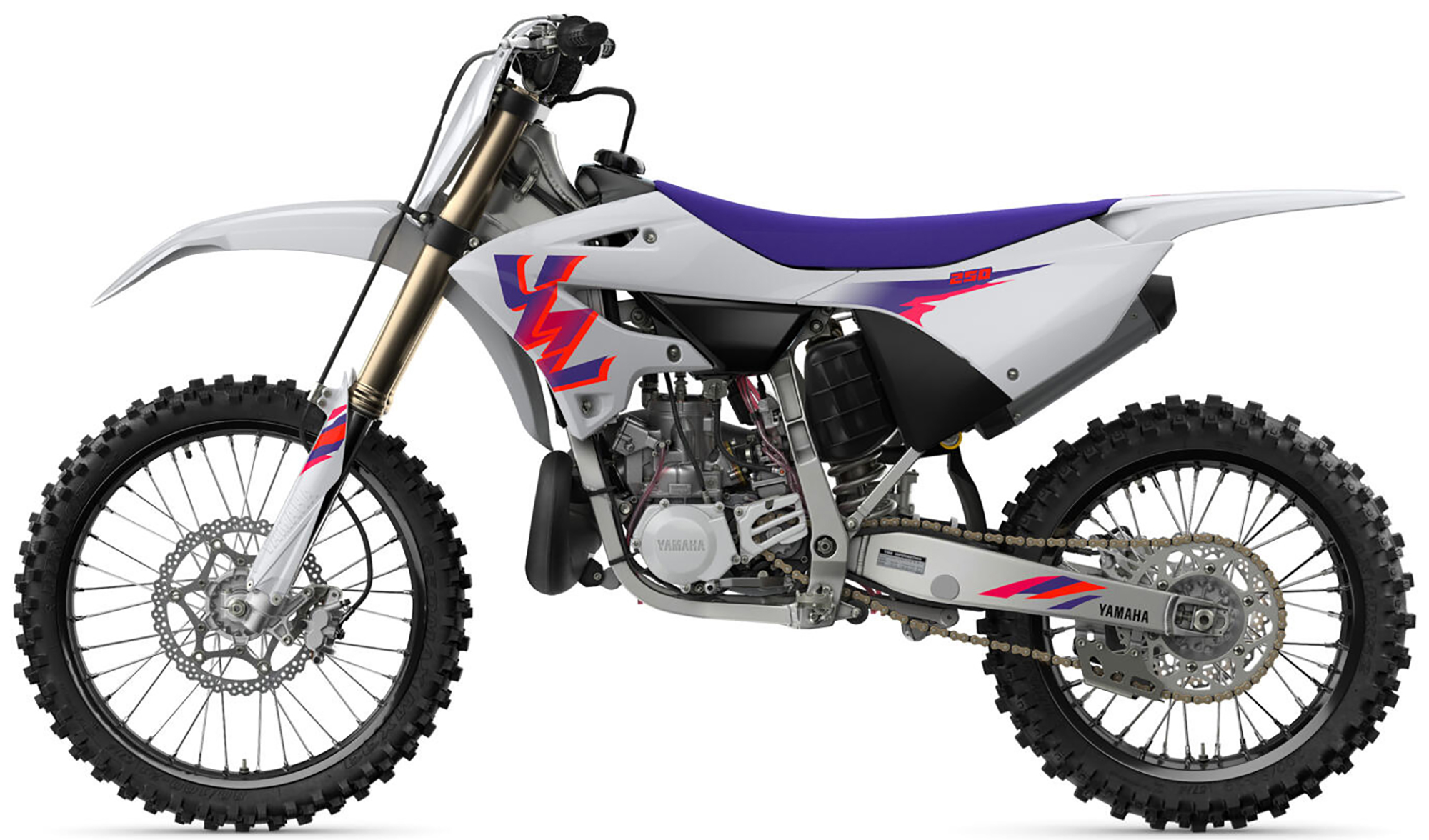 Et billede, der indeholder dæk, hjul, motorcykel, køretøj
Automatisk genereret beskrivelse