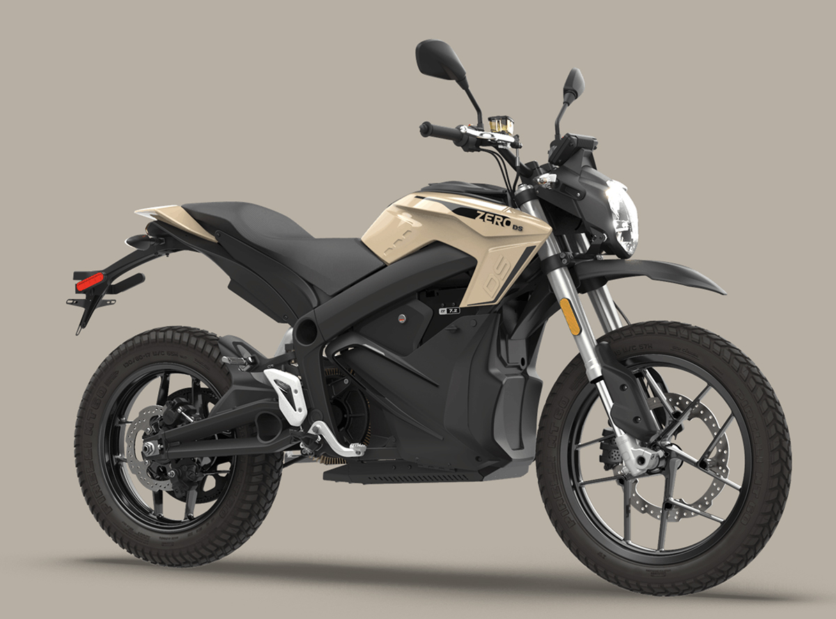 Et billede, der indeholder motorcykel, udendørs, parkeret, transport
Automatisk genereret beskrivelse