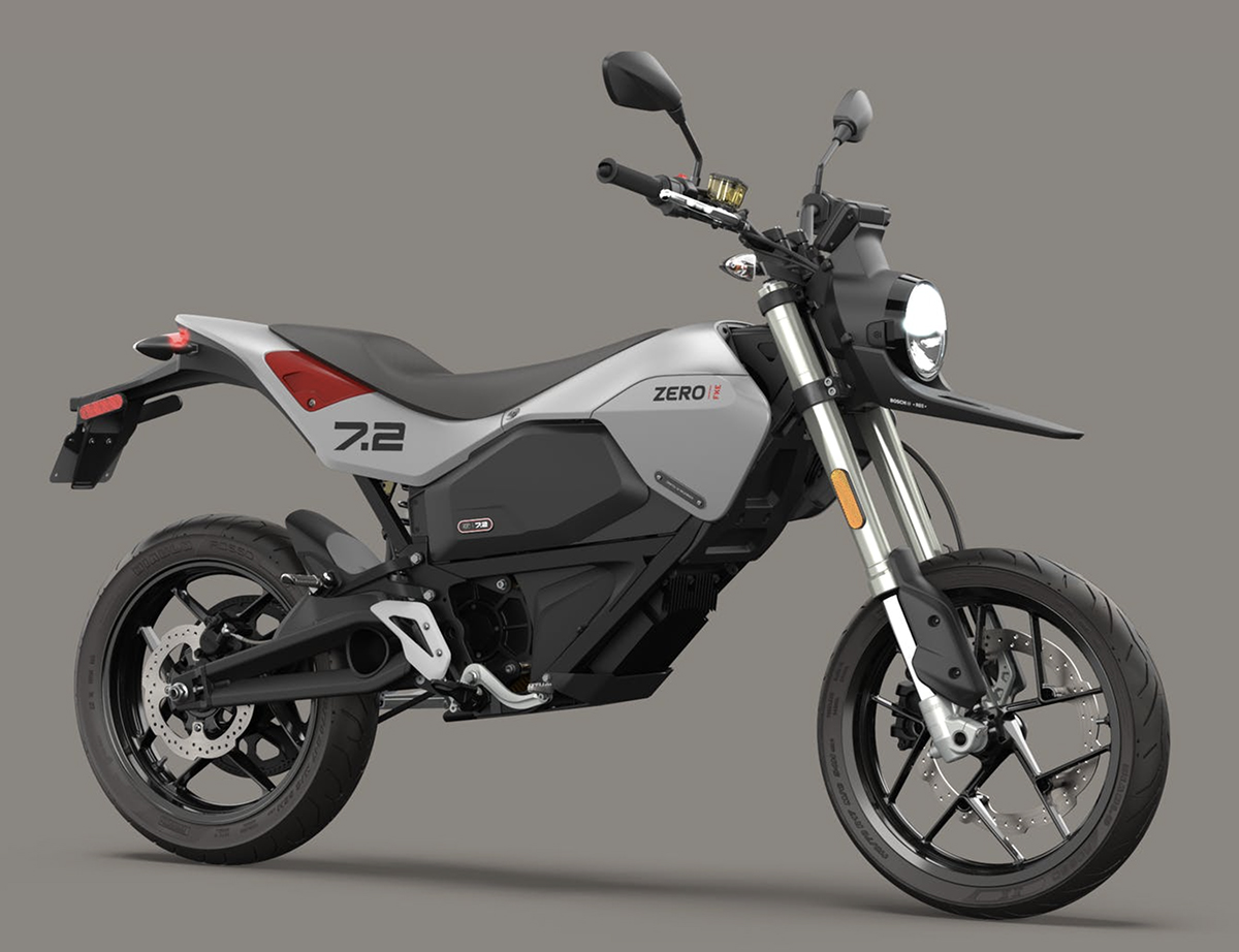 Et billede, der indeholder motorcykel, transport, parkeret, s�lv

Automatisk genereret beskrivelse