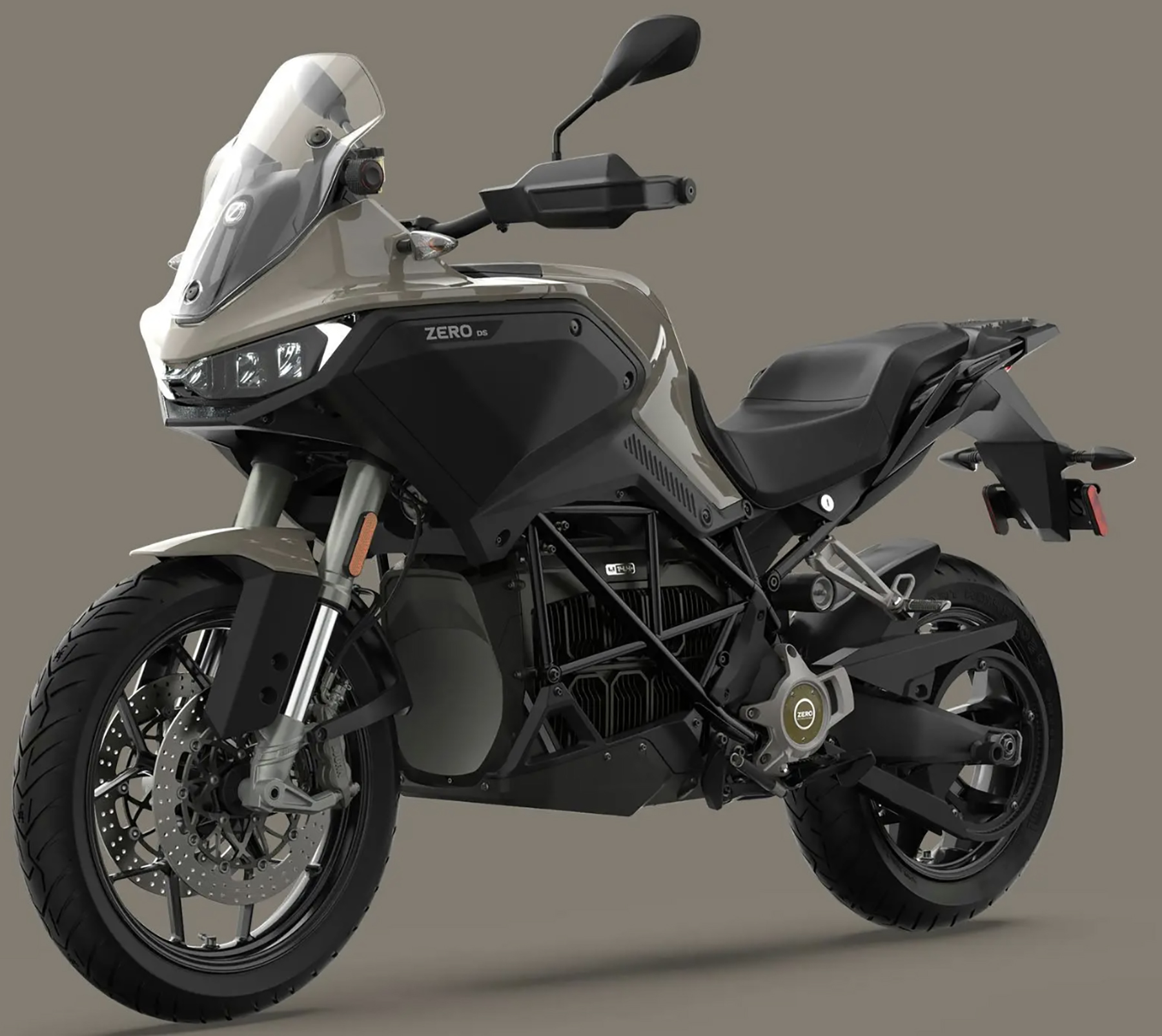 Et billede, der indeholder d�k, hjul, k�ret�j, Landk�ret�j

Automatisk genereret beskrivelse