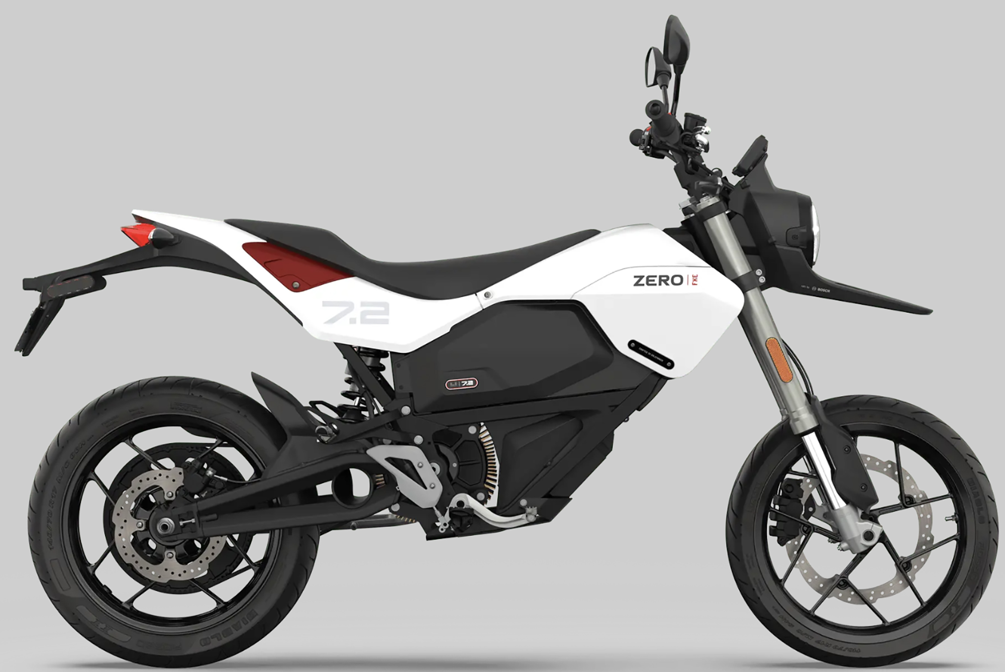 Et billede, der indeholder dæk, hjul, køretøj, Landkøretøj
Automatisk genereret beskrivelse