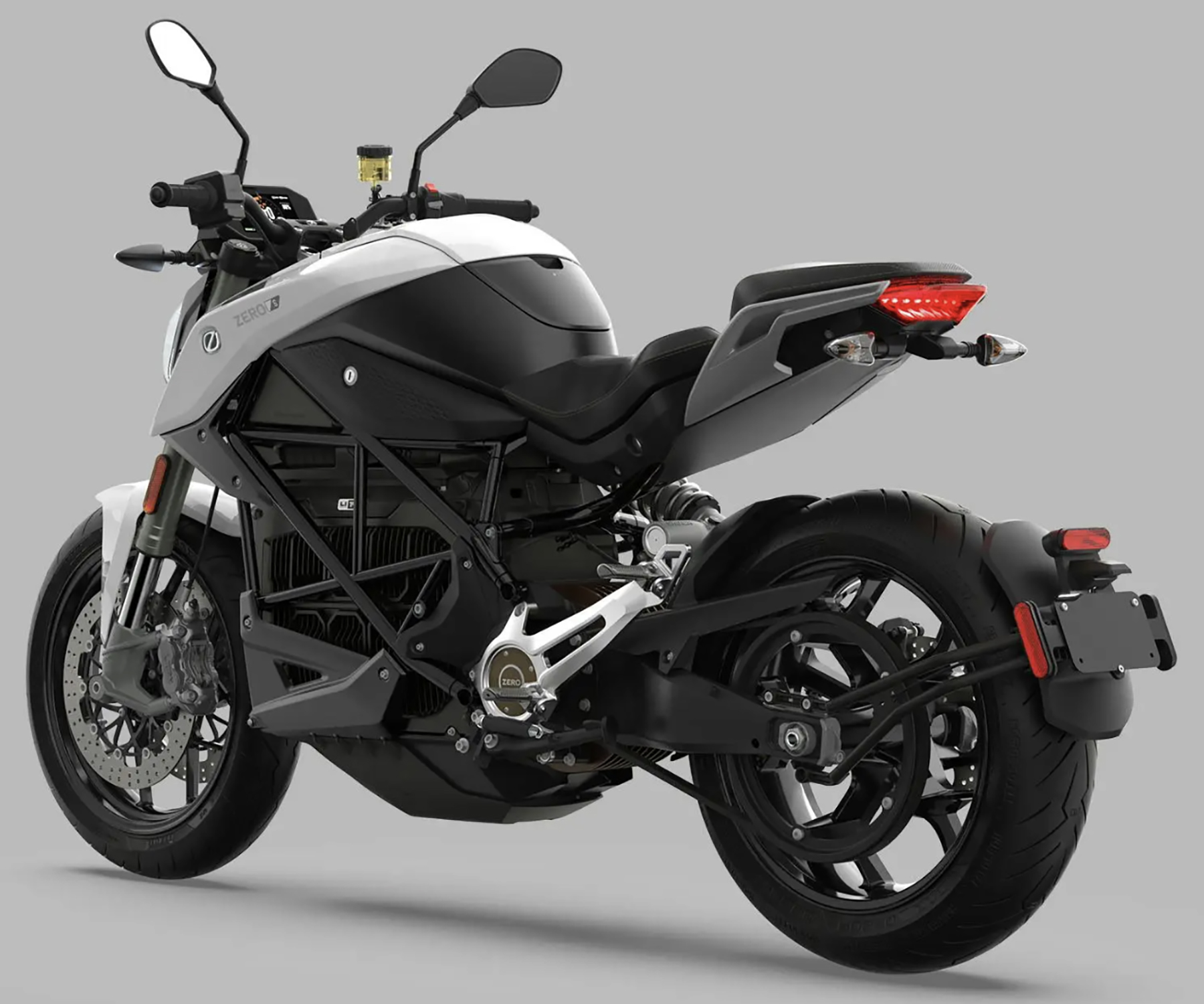 Et billede, der indeholder d�k, hjul, k�ret�j, Landk�ret�j

Automatisk genereret beskrivelse